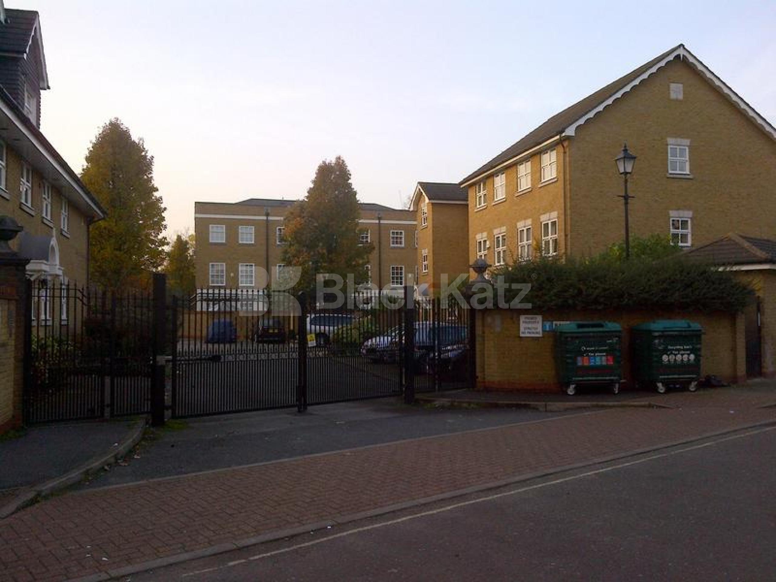 			2 Bedroom, 1 bath, 1 reception Apartment			 Bakery Close, Stockwell/Oval SW9